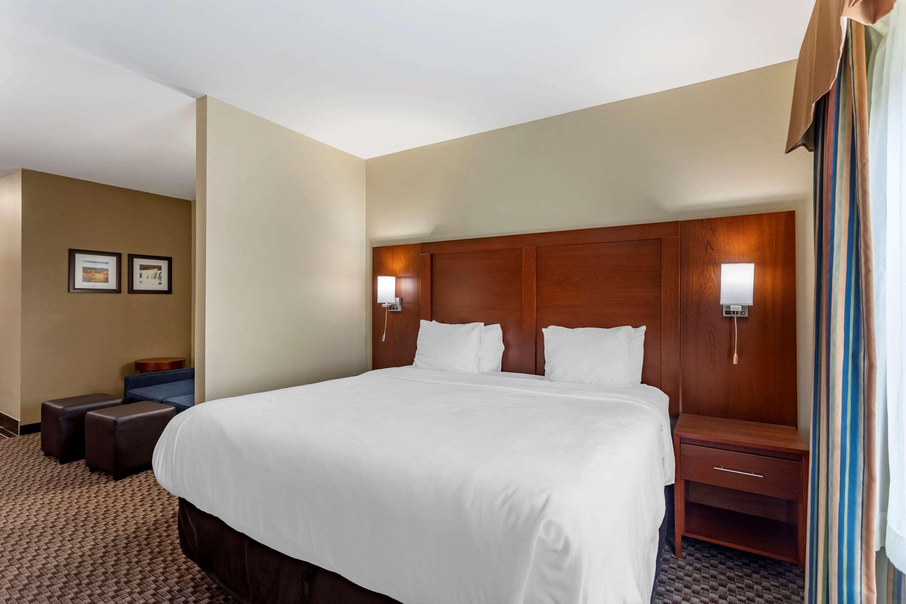 Comfort Inn & Suites Carbondale University Area Eksteriør billede